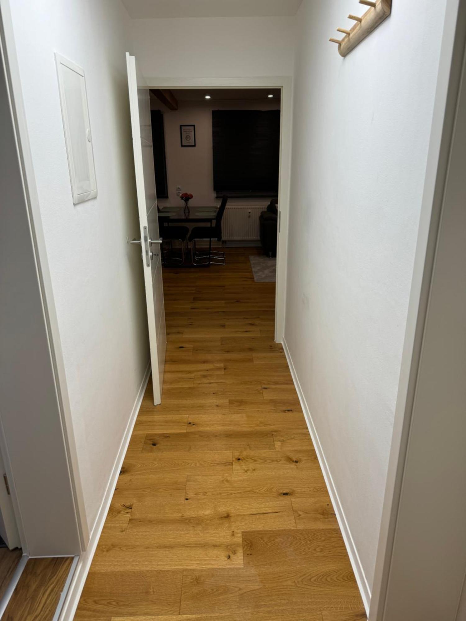 Best Central Apartment - Am Marktplatz - Up To 5 - Next To Frankfurt And Hanau - Coffee And Snacks - Netflix, Prime, Disney Nidderau Exterior photo