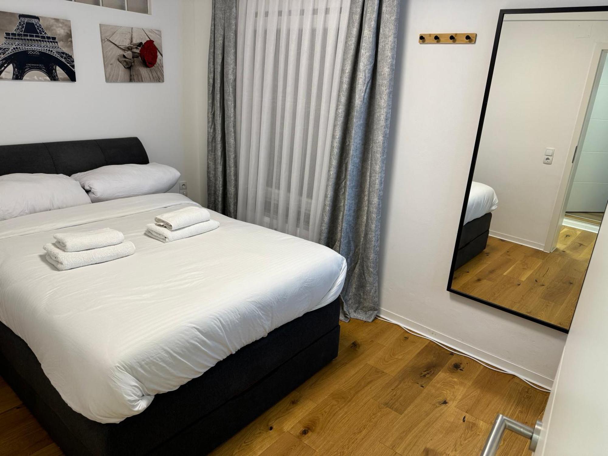 Best Central Apartment - Am Marktplatz - Up To 5 - Next To Frankfurt And Hanau - Coffee And Snacks - Netflix, Prime, Disney Nidderau Exterior photo